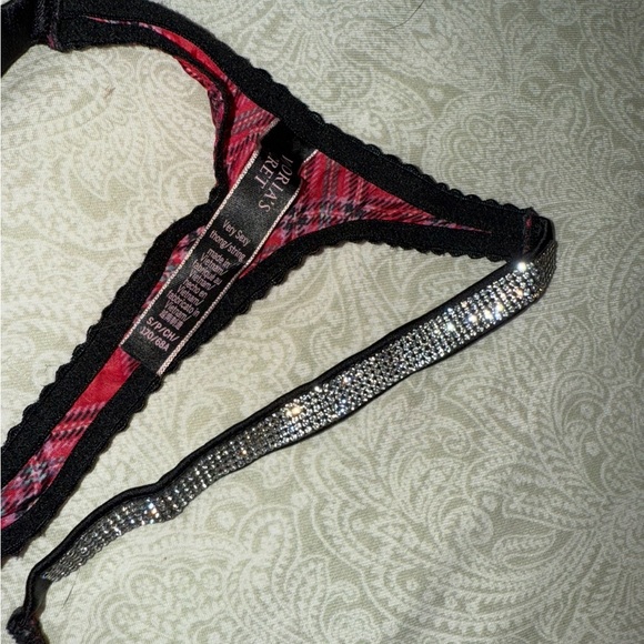 VS (S) - Picture 2 of 2